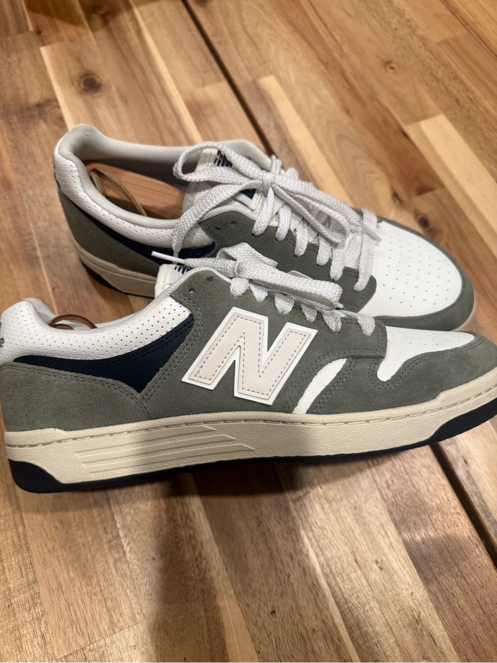 New Balance Men’s 480 Casual Lace-Up Sneakers in White and Olive